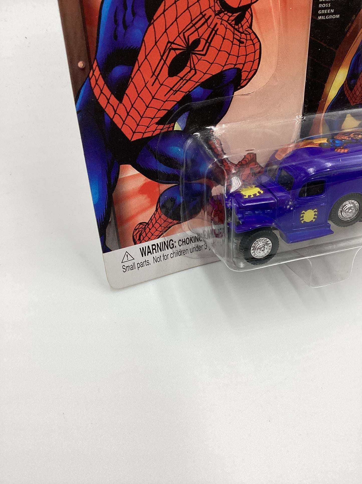 Johnny Lightning Marvel Spectacular Spider-Man #15 WWII WC54 Ambulance Blue 232A