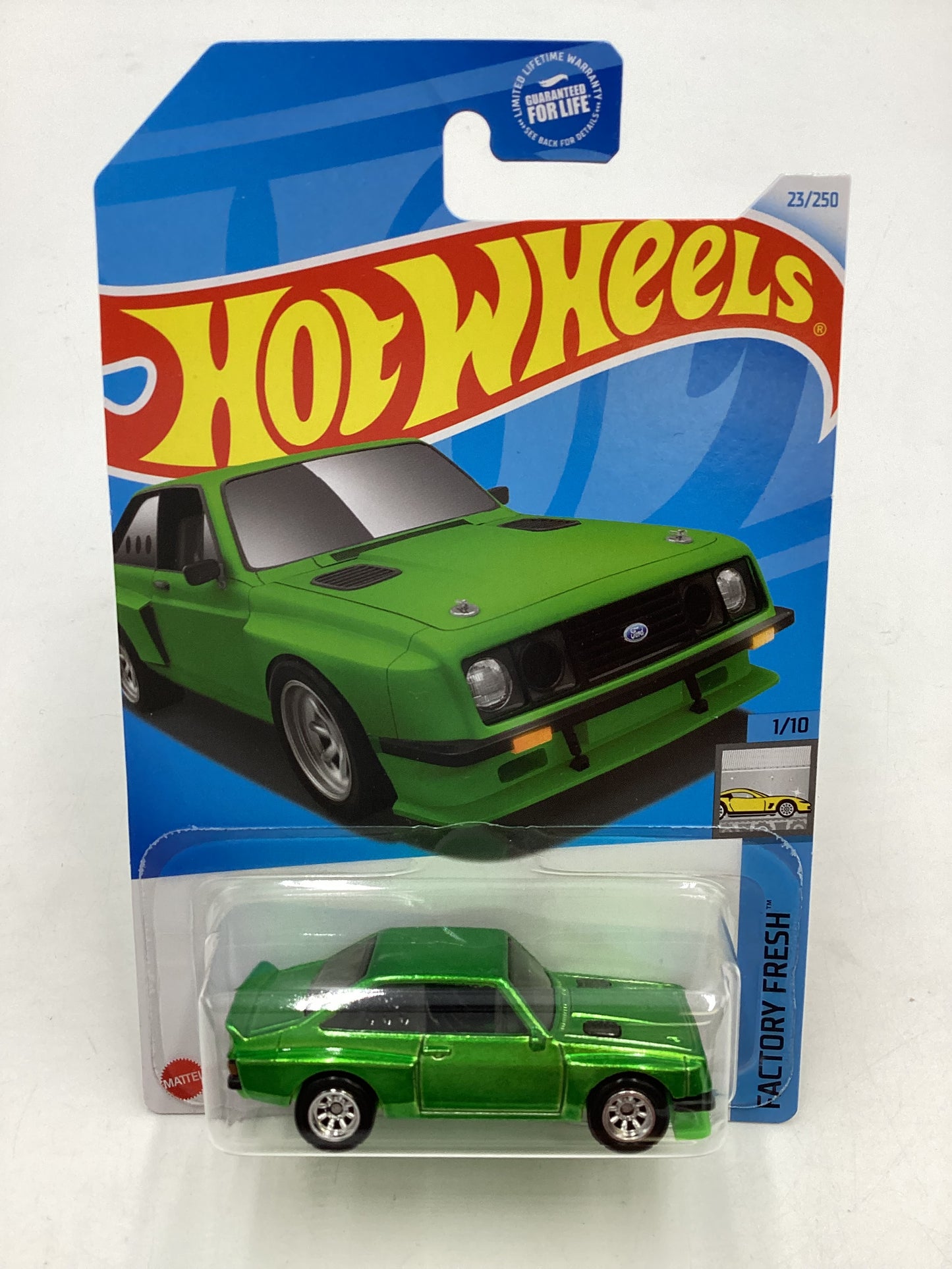 2024 Hot Wheels #23 Ford Escort RS2000 Green Super Treasure Hunt with protector