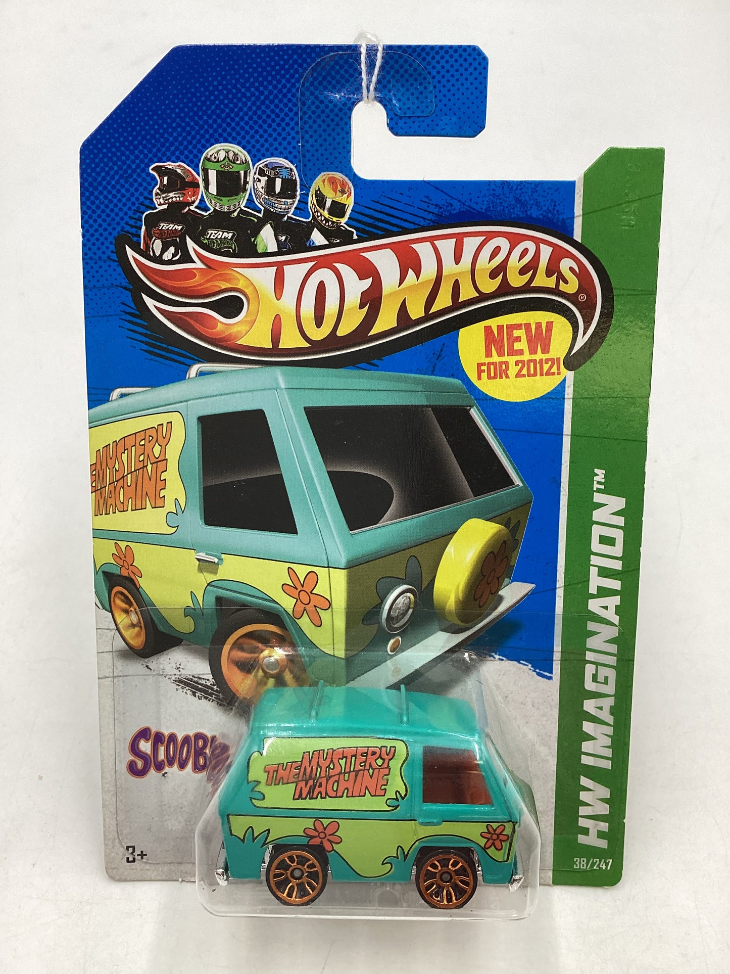 2012 Hot wheels #38 The Mystery Machine 123C