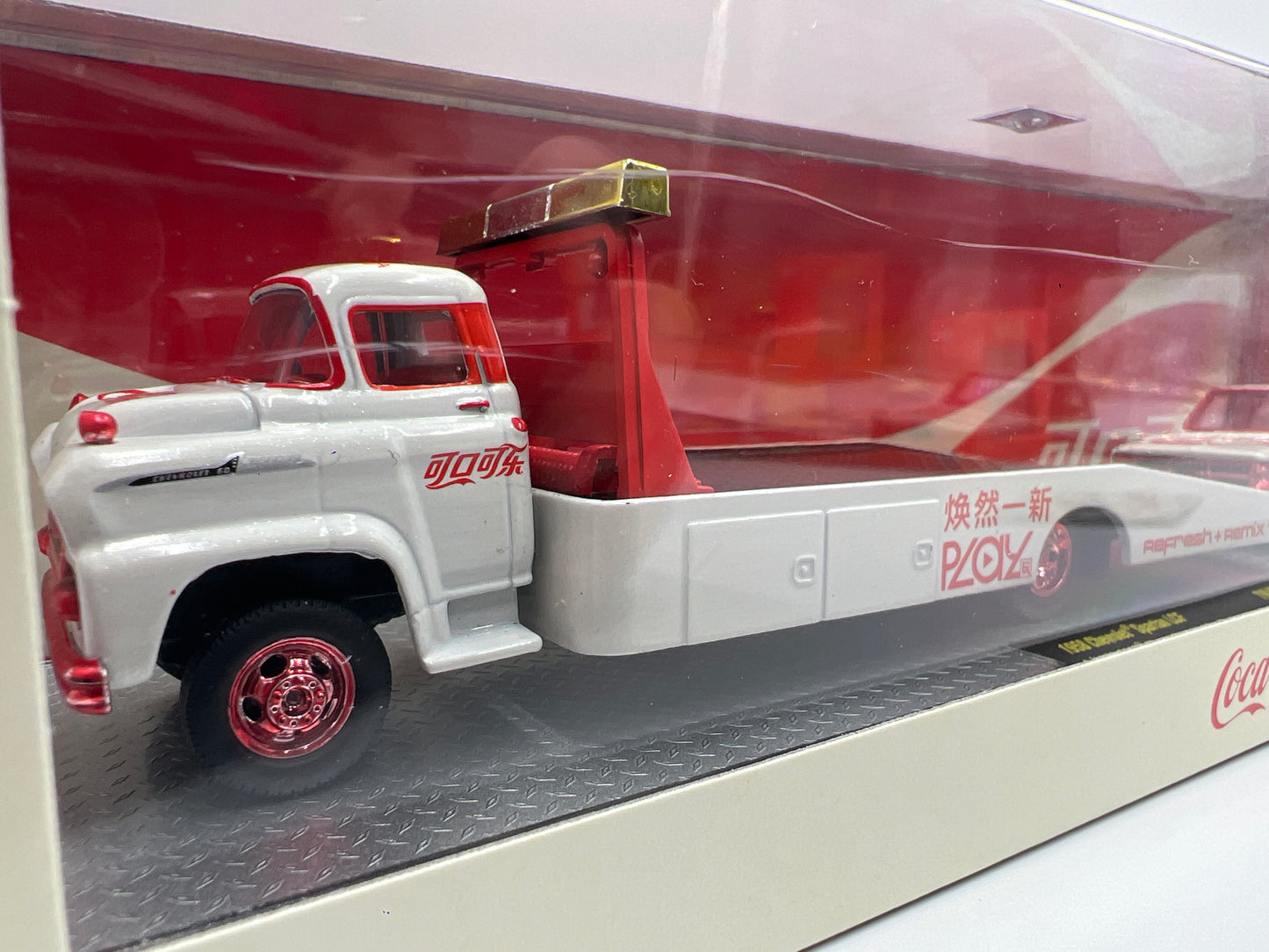 M2 Machines Auto Haulers TW43 CHASE Coca Cola 1958 Chevrolet Spartan LCF & 1976 GMC Sierra Grande 15 Custom