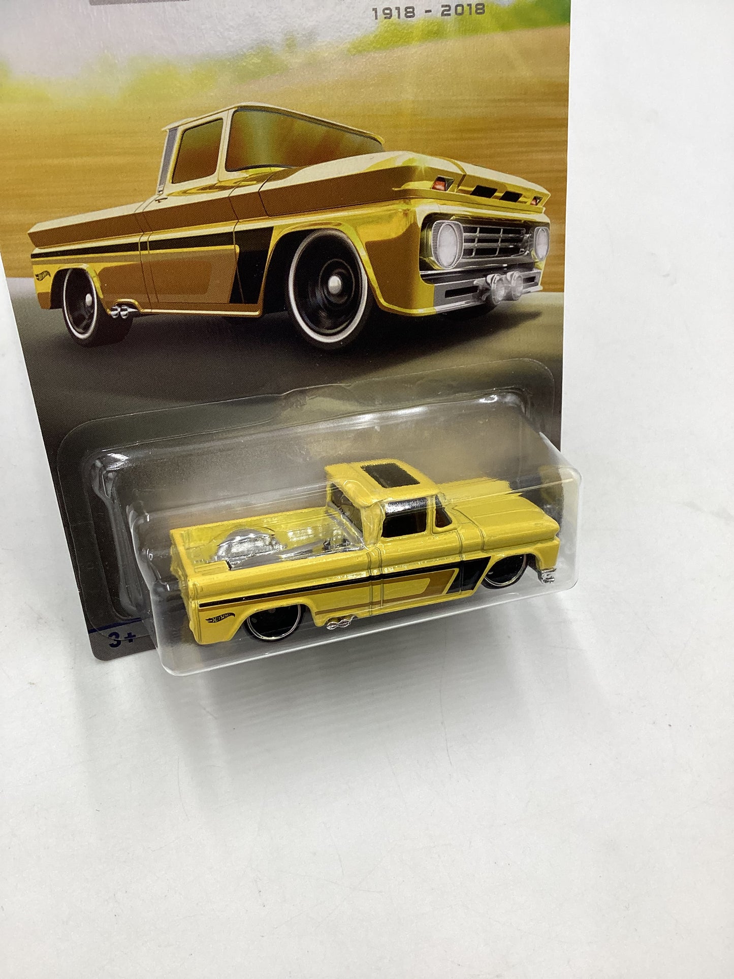 Hot Wheels Walmart 100 Years Chevy #4 Custom 62 Chevy Pickup Yellow 162D