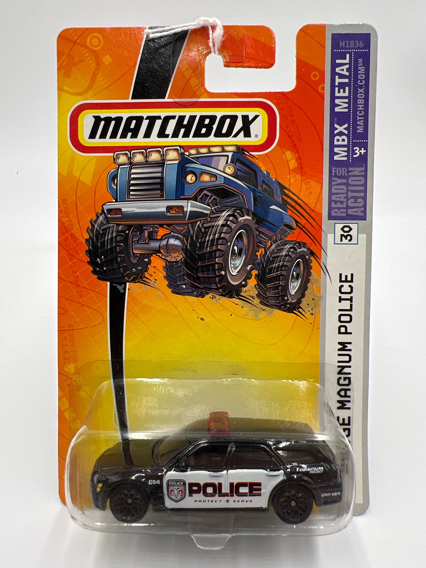 Matchbox MBX Metal #30 Dodge Magnum Police Black 206F