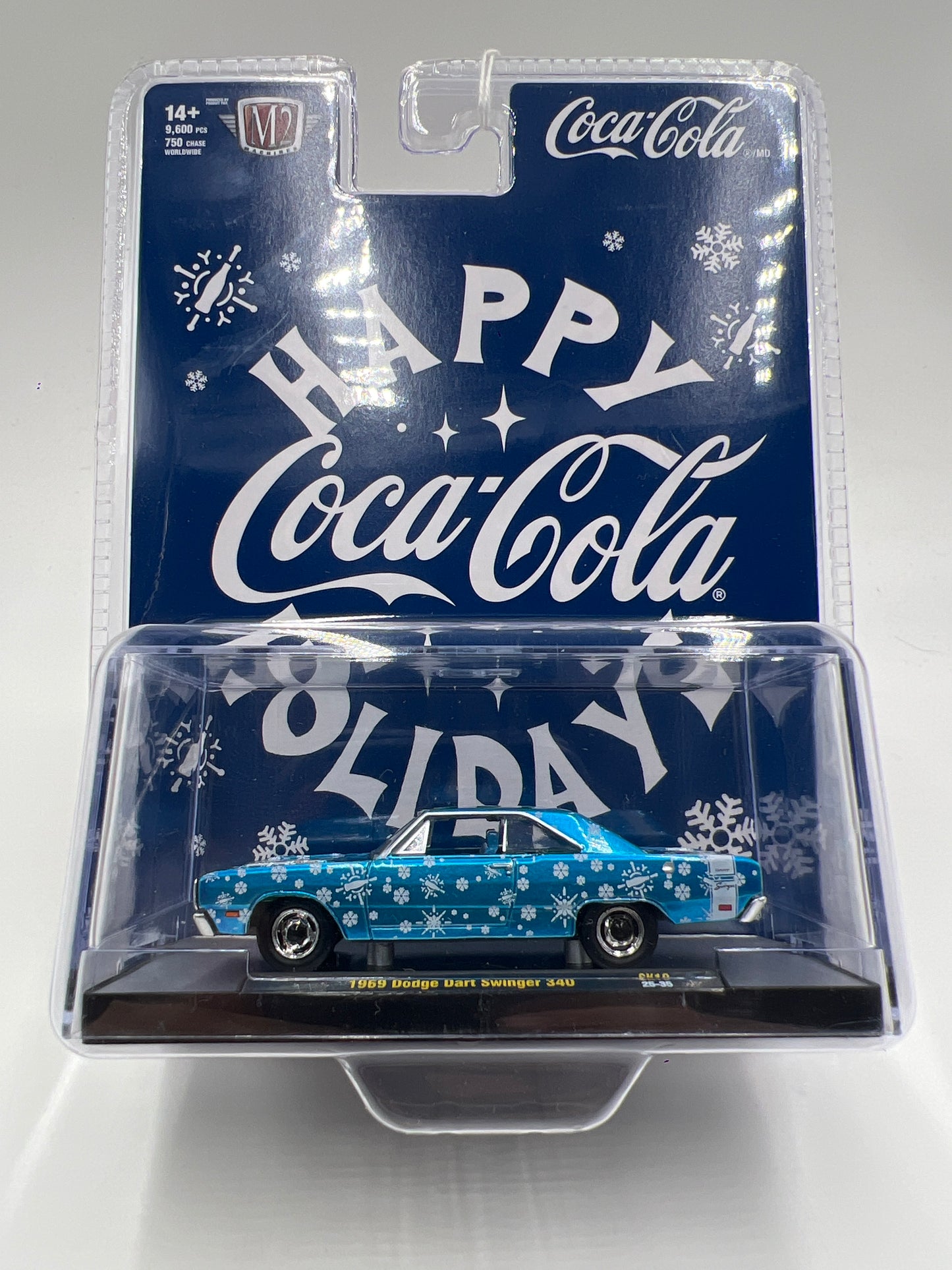 2025 M2 Machines Coca Cola Holidays 1969 Dodge Dart Swinger 340 Blue SK10 194E