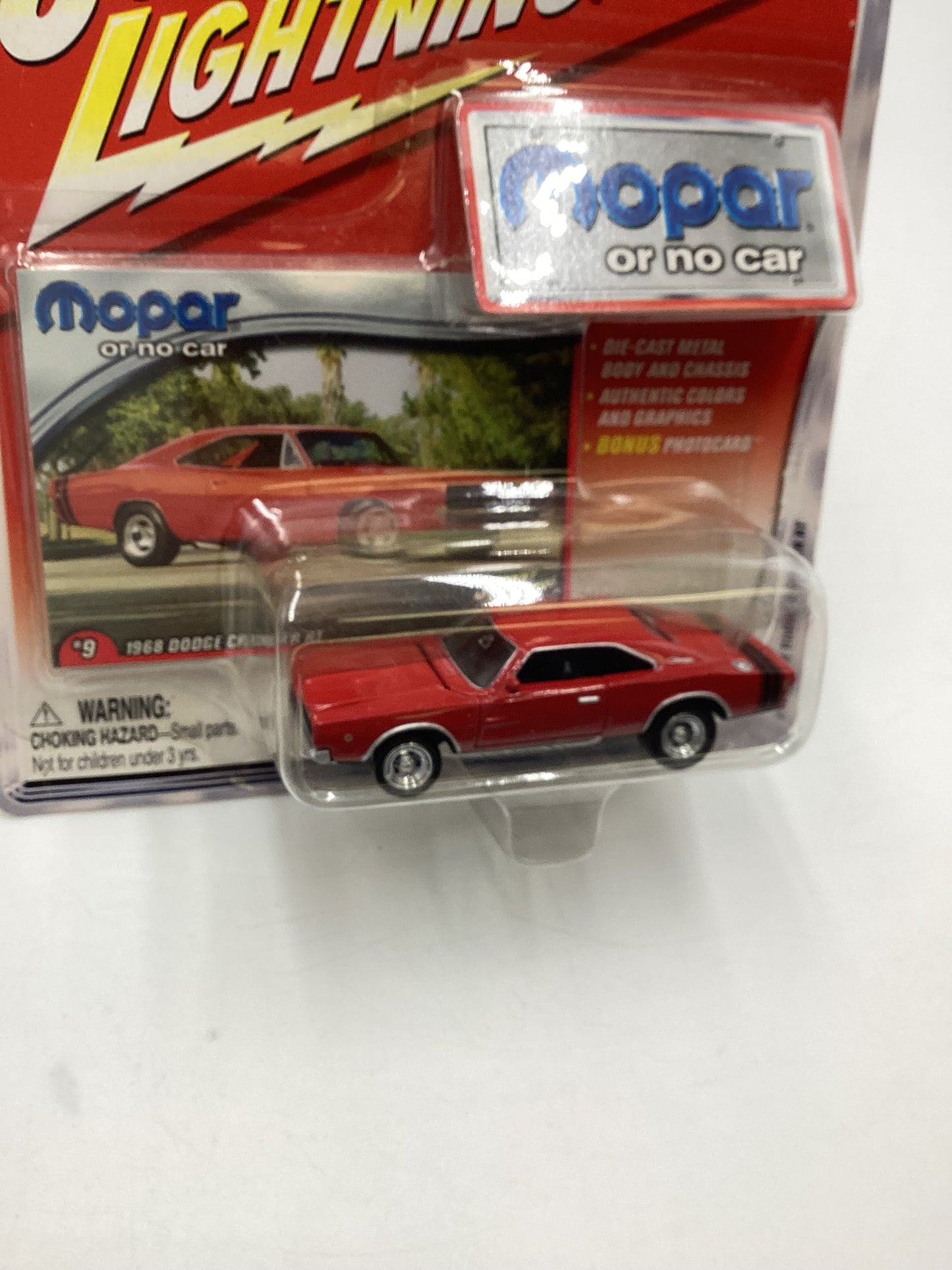 Johnny Lightning Mopar Or No Car #9 1968 Dodge Charger R/T Red 185C