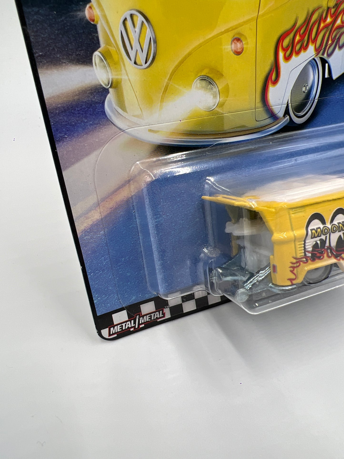 Hot Wheels Premium Boulevard #17 Kool Kombi Yellow Mooneyes W/Protector