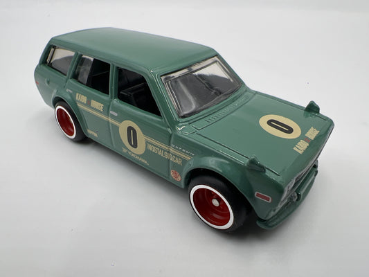 Hot Wheels 1/64 Premium Diorama Set 71 Datsun 510 Wagon Green Loose