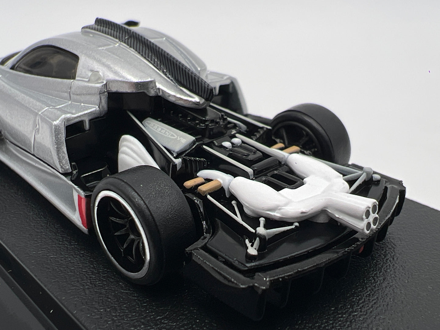 2026 Hot Wheels RLC 2021 Pagani Huayra R Silver