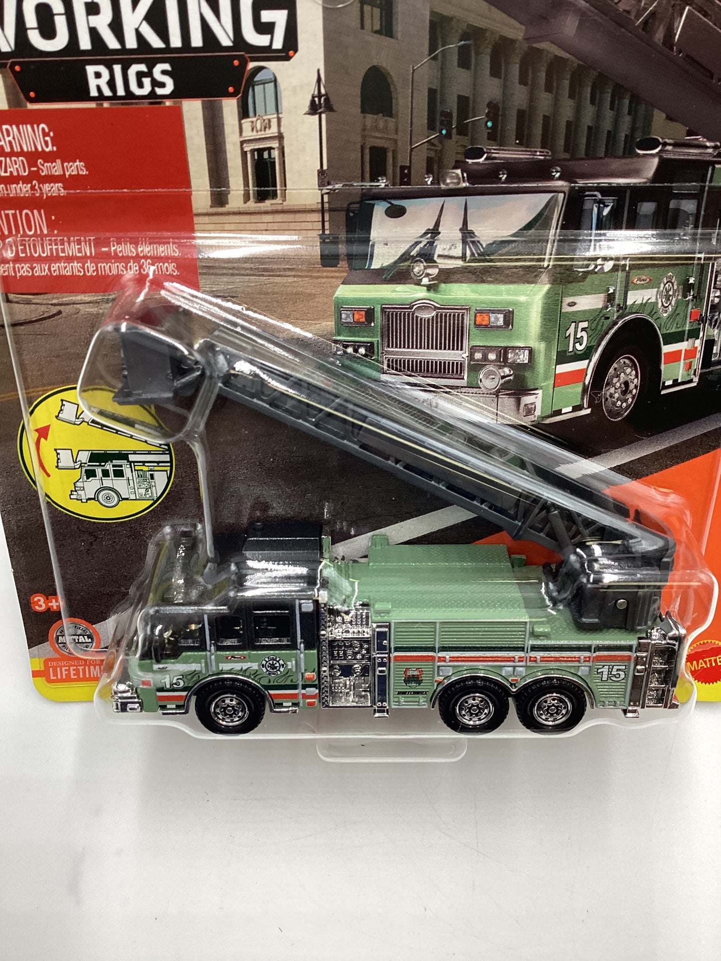 Matchbox Working Rigs #5 Pierce Velocity Aerial Platform Fire Truck Forest 168C