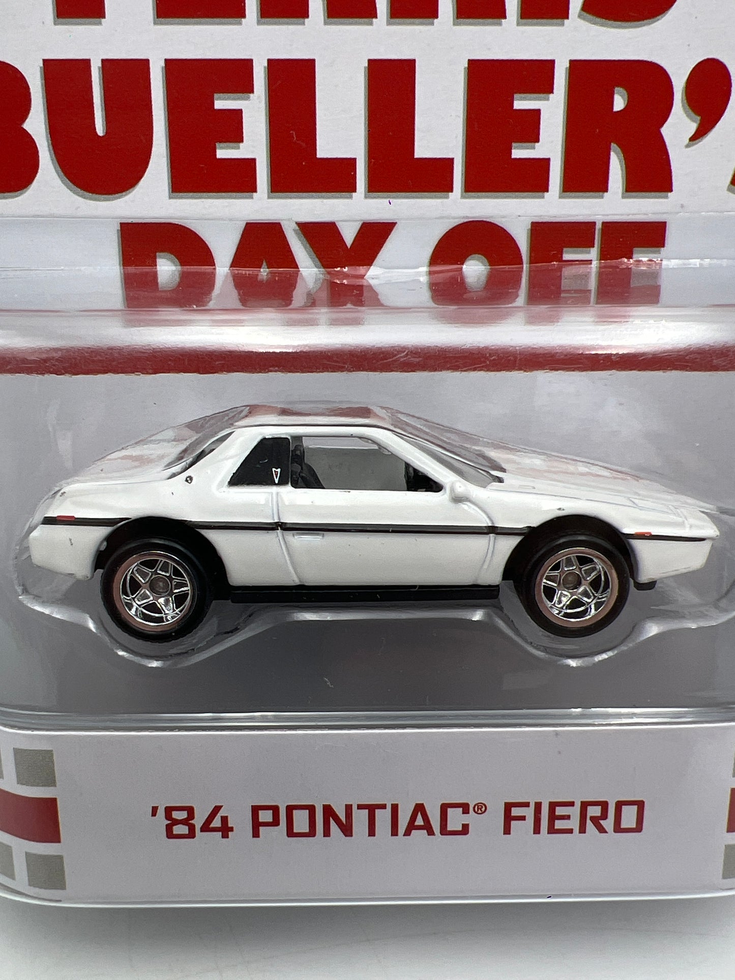 Hot Wheels Retro Entertainment Ferris Buellers Day Off 84 Pontiac Fiero White W/Protector