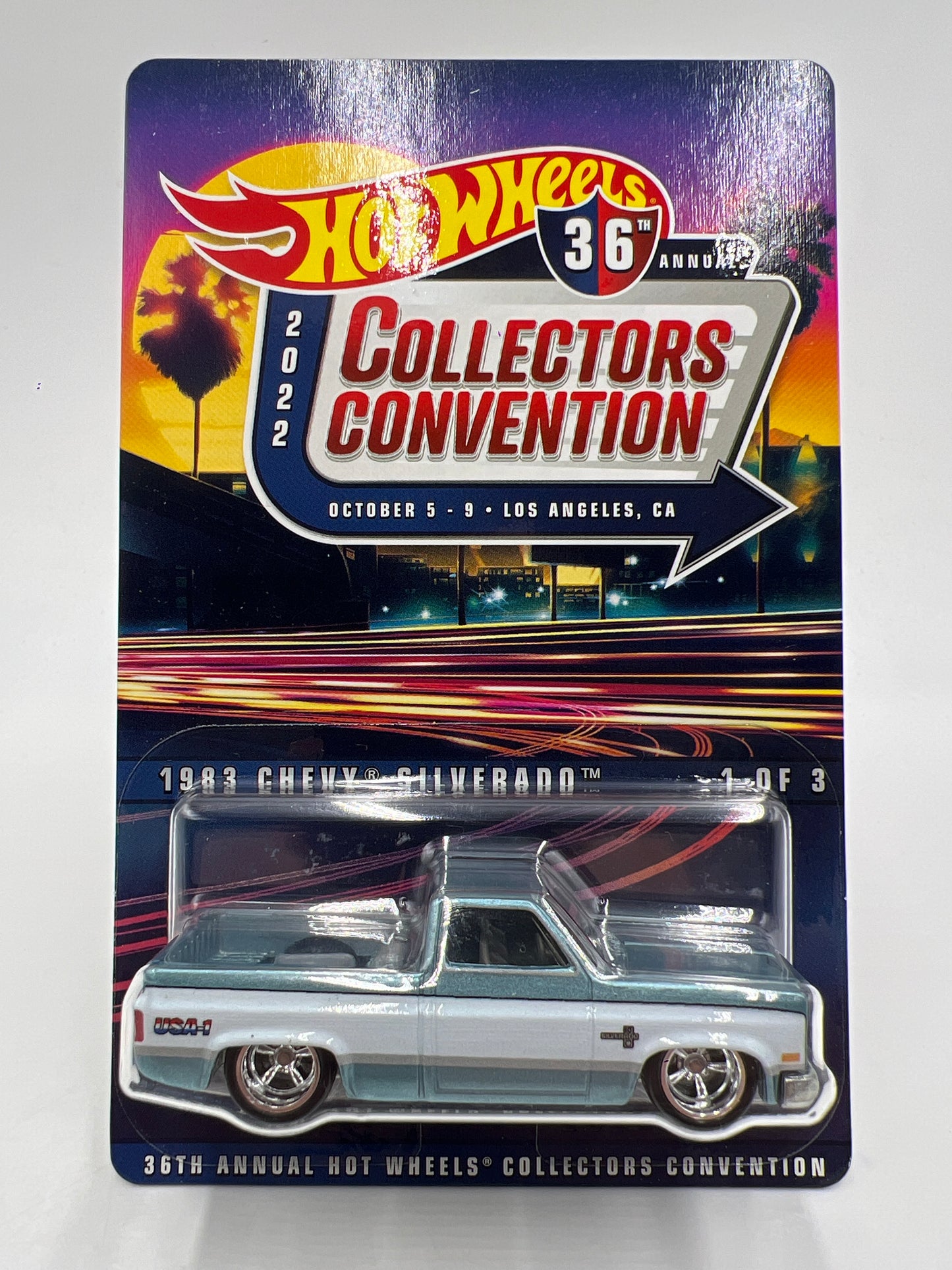 2022 Hot Wheels 36th Annual Collectors Convention LA 926/6200 1983 Chevy Silverado W/Protector