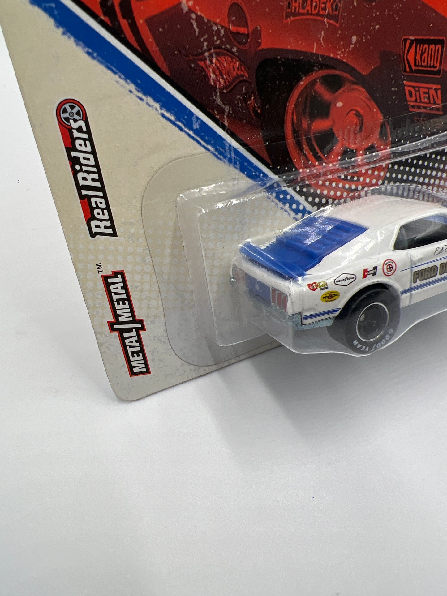 Hot Wheels Premium Vintage Racing #11 Ed Terrys 70 Ford Mustang White W/Protector