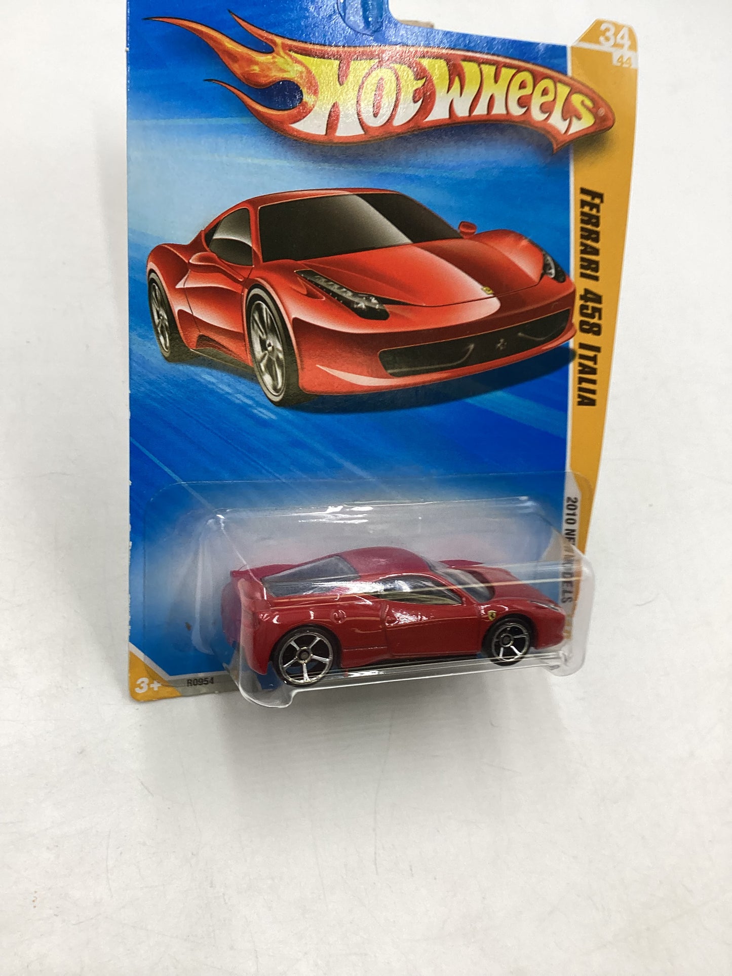 2010 Hot Wheels #34 Red Ferrari 458 Italia