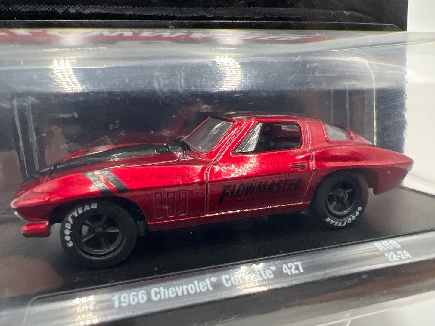 M2 Machines Auto Drivers 1966 Chevrolet Corvette 427 Red Flowmaster R88 191D