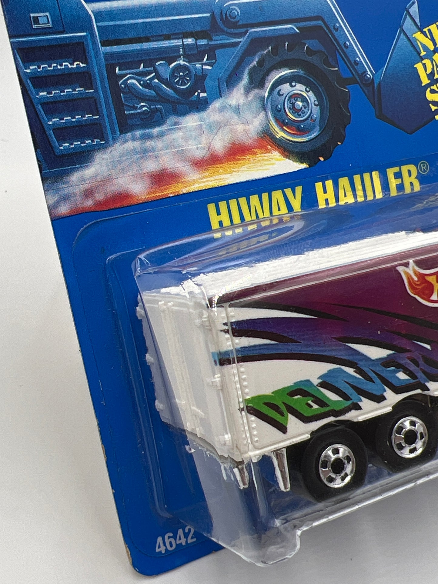 1991 Hot Wheels Collector #238 Hiway Hauler Purple