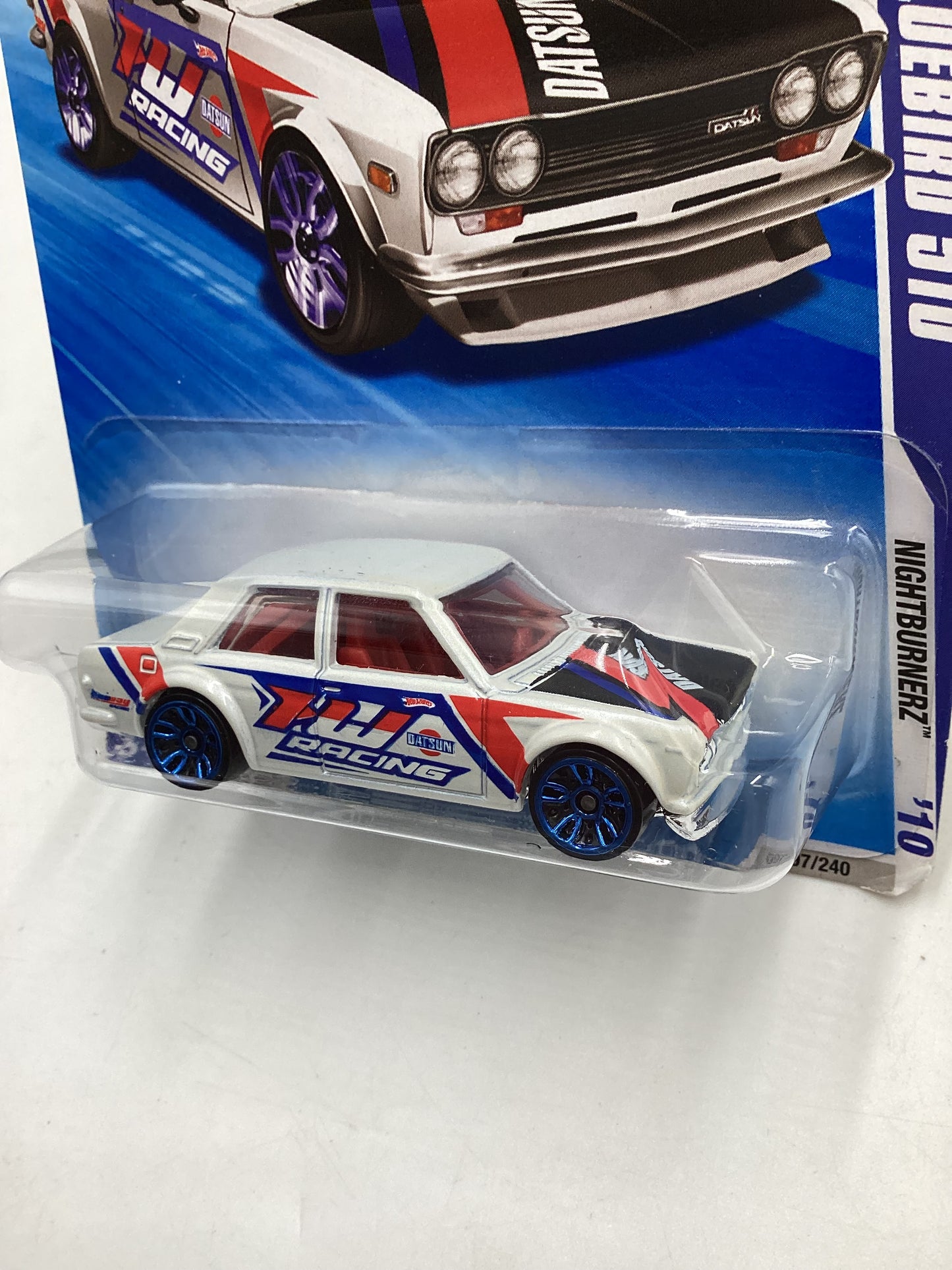 Hot Wheels 2010 097/240 Datsun Bluebird 510