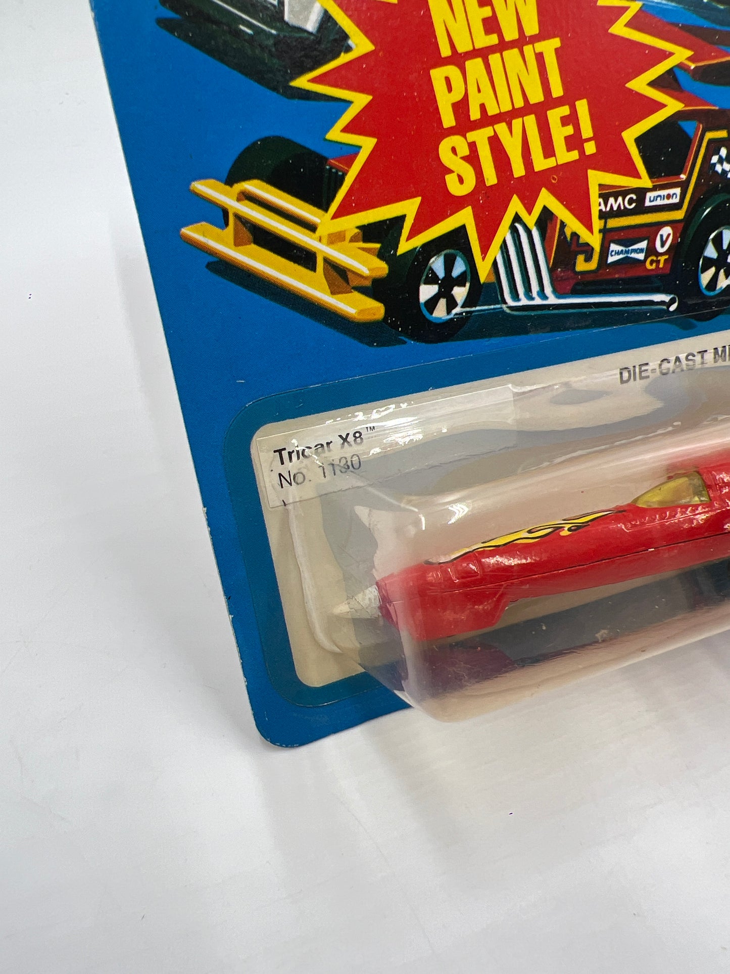Hot Wheels Original 1981 #1130 Tricer X8 Red Unpunched New Paint Style Card W/Protector