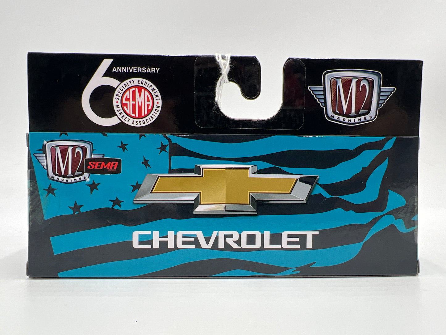 M2 Machines SEMA 60th Anniversary Exclusive 1/600 CHASE 1975 Chevrolet Silverado 30 4x4 Blue FL02