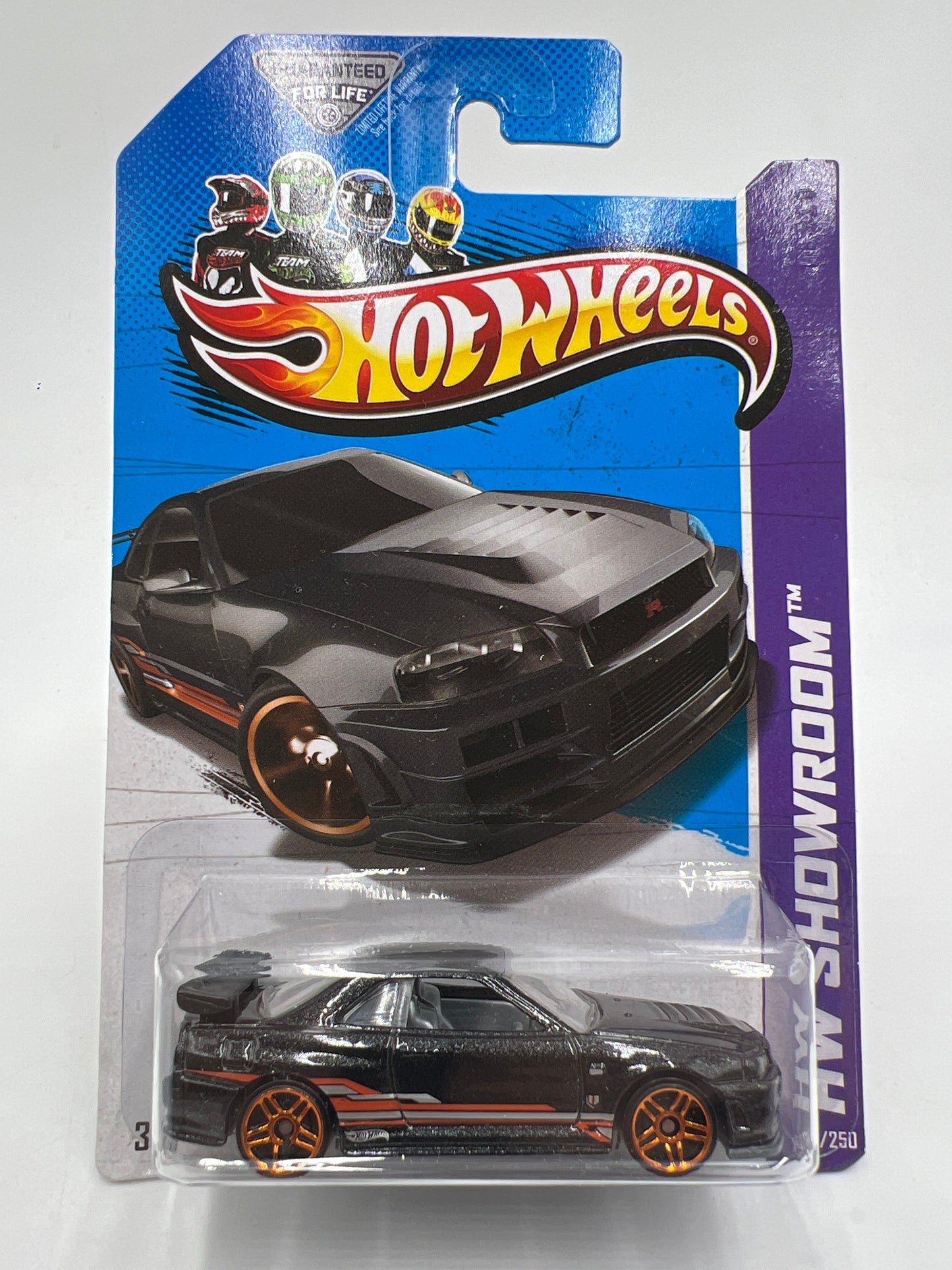 2013 Hot Wheels Showroom #158 Nissan Skyline GT-R R34 Black W/Protector 2