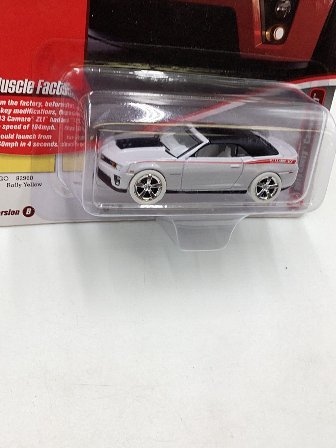 Johnny Lightning 2013 Chevy Camaro ZL1 White Lightning Chase