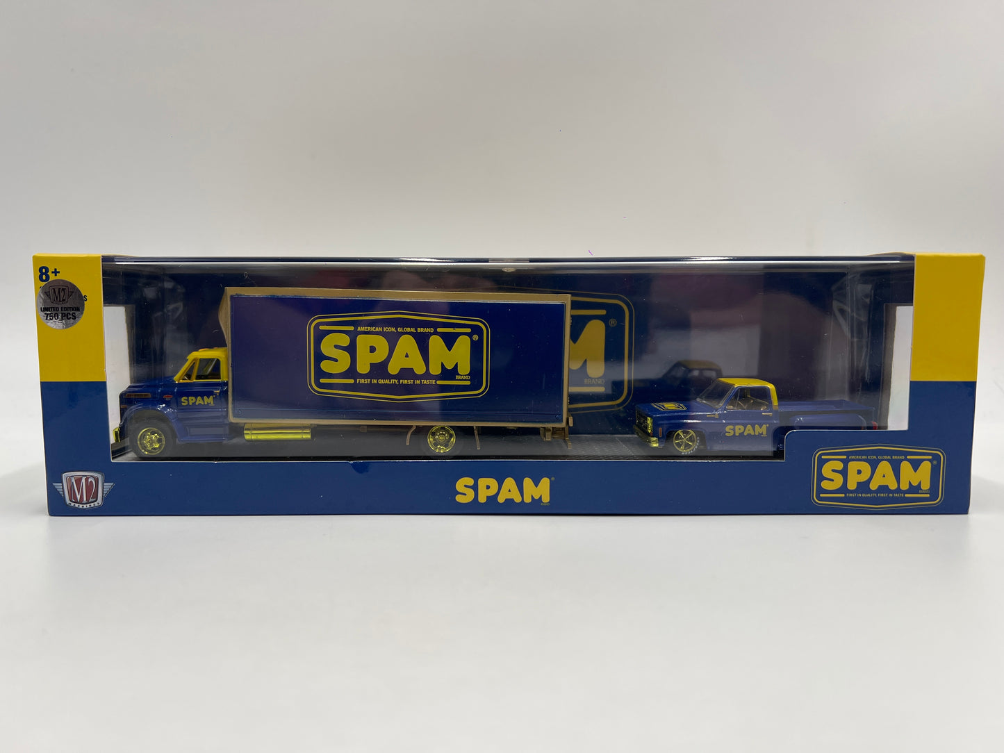 M2 Machines Auto Haulers CHASE Spam 1968 Chevrolet C60 Truck & 1979 Chevrolet Silverado Stepside R55
