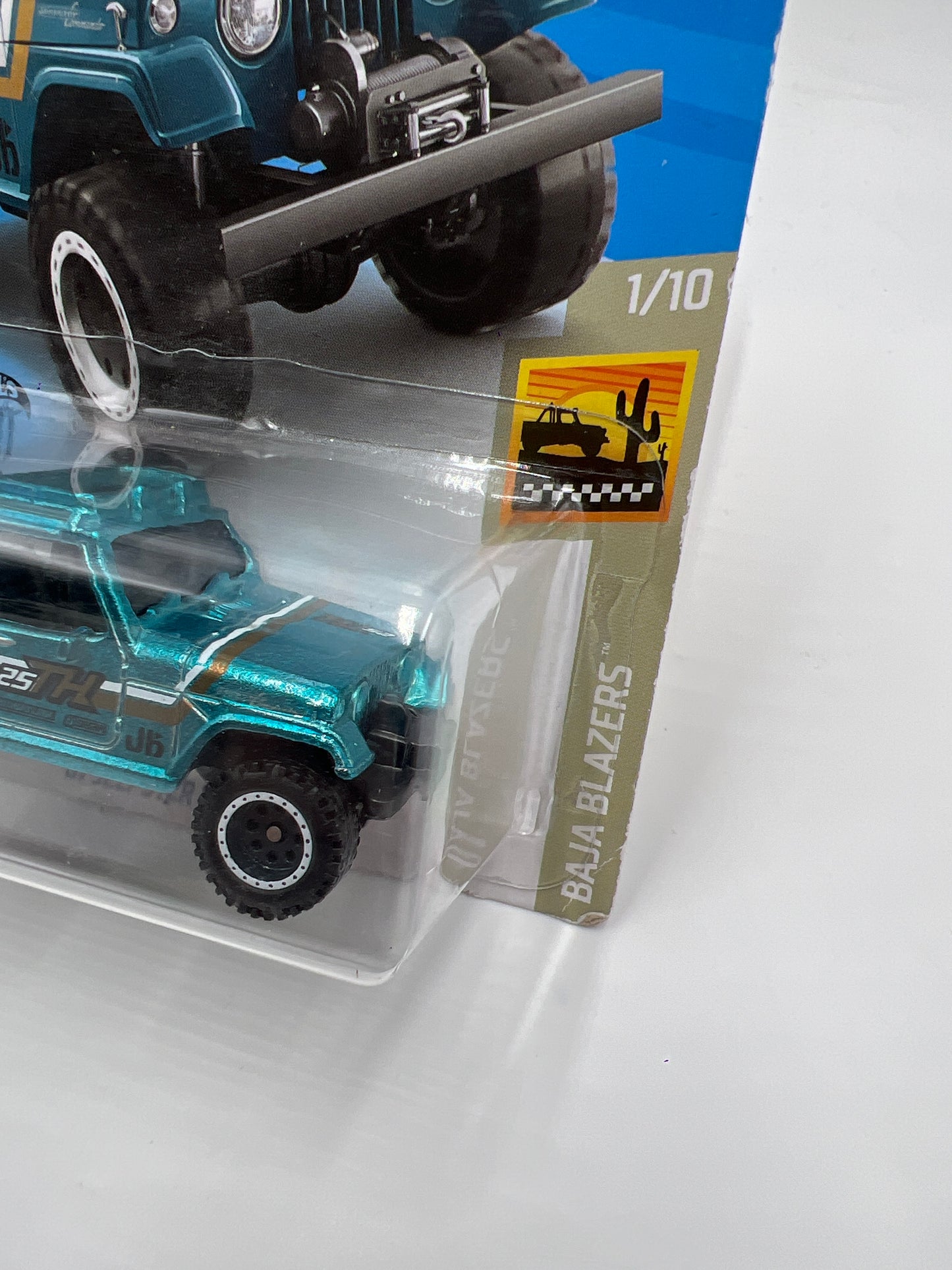 2020 Hot Wheels Super Treasure Hunt #71 67 Jeepster Commando Blue W/Protector Bad Card