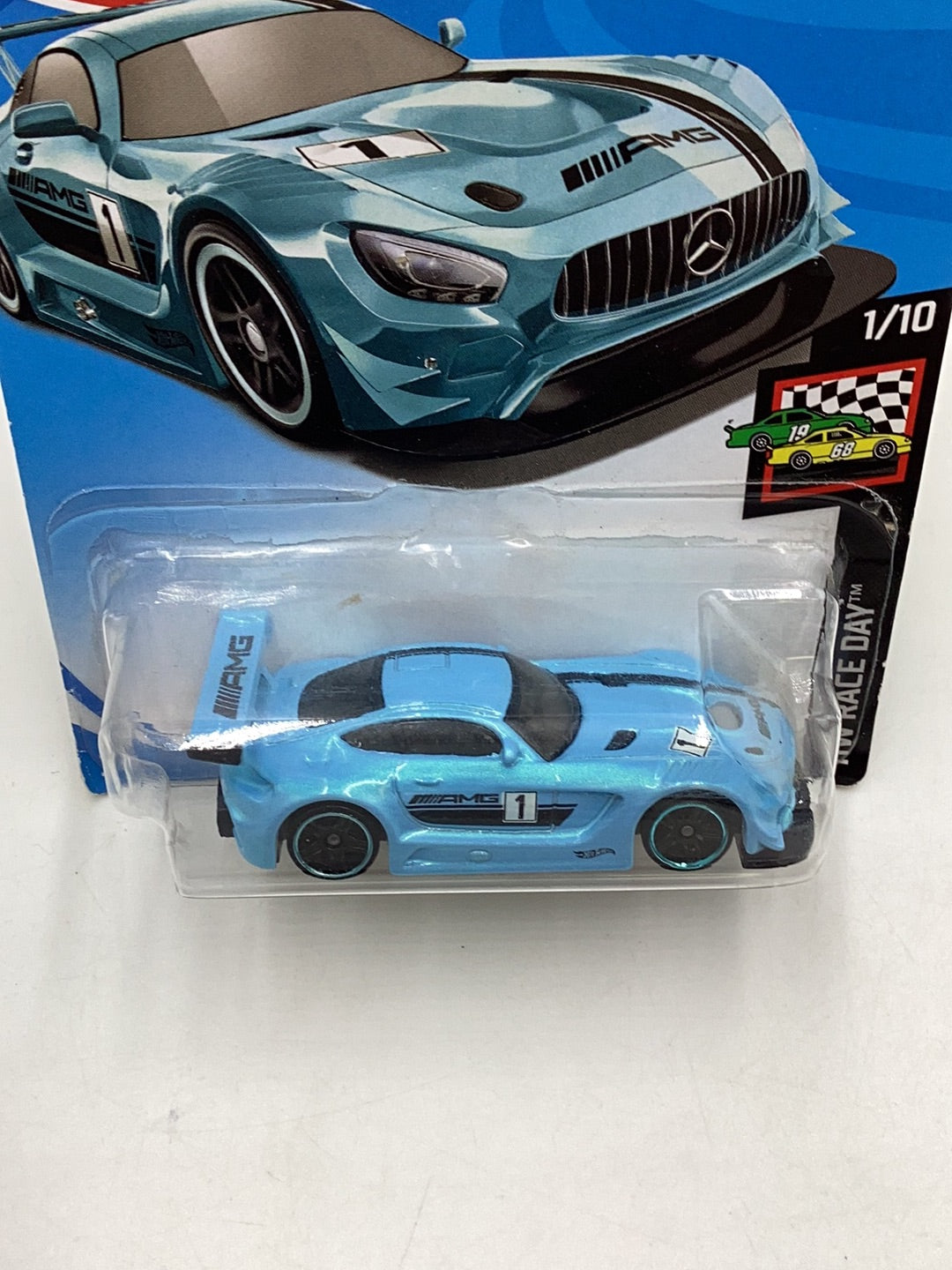 2019 Hot Wheels #74 16 Mercedes AMG GT3 90C