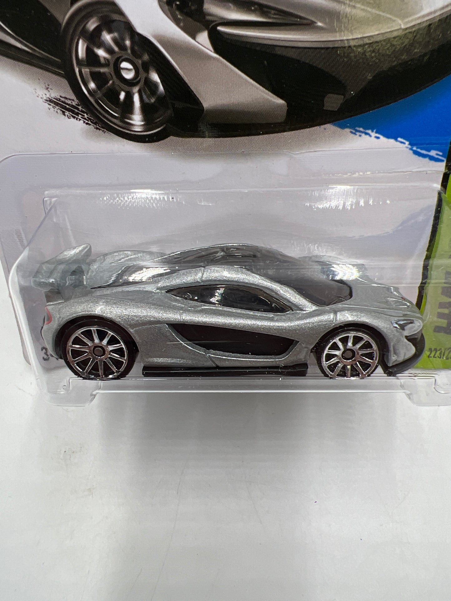 2015 Hot Wheels Workshop #223 McLaren P1 Silver 101B