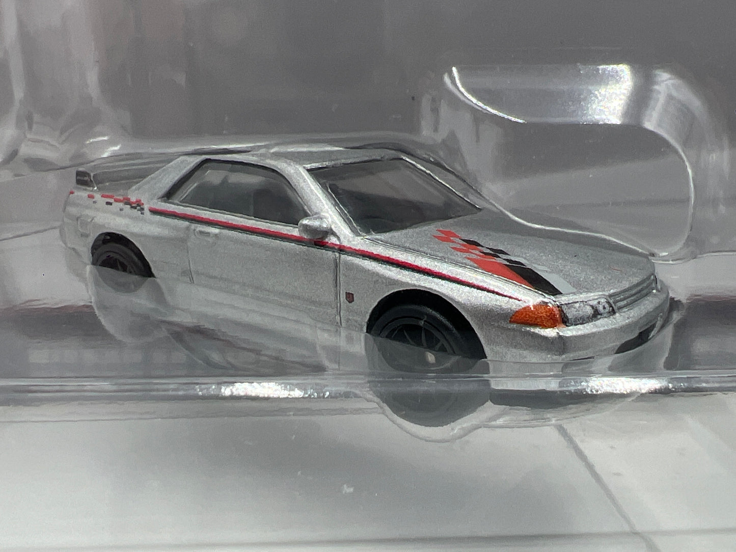 Hot Wheels Premium Target 2 Pack Nismo Nissan Skyline GT-R BNR32/BNR34