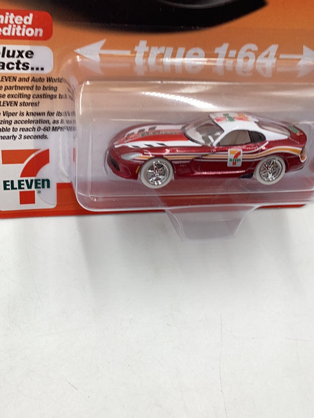 Auto world 7-Eleven 7-11 2012 Dodge Viper ultra red chase