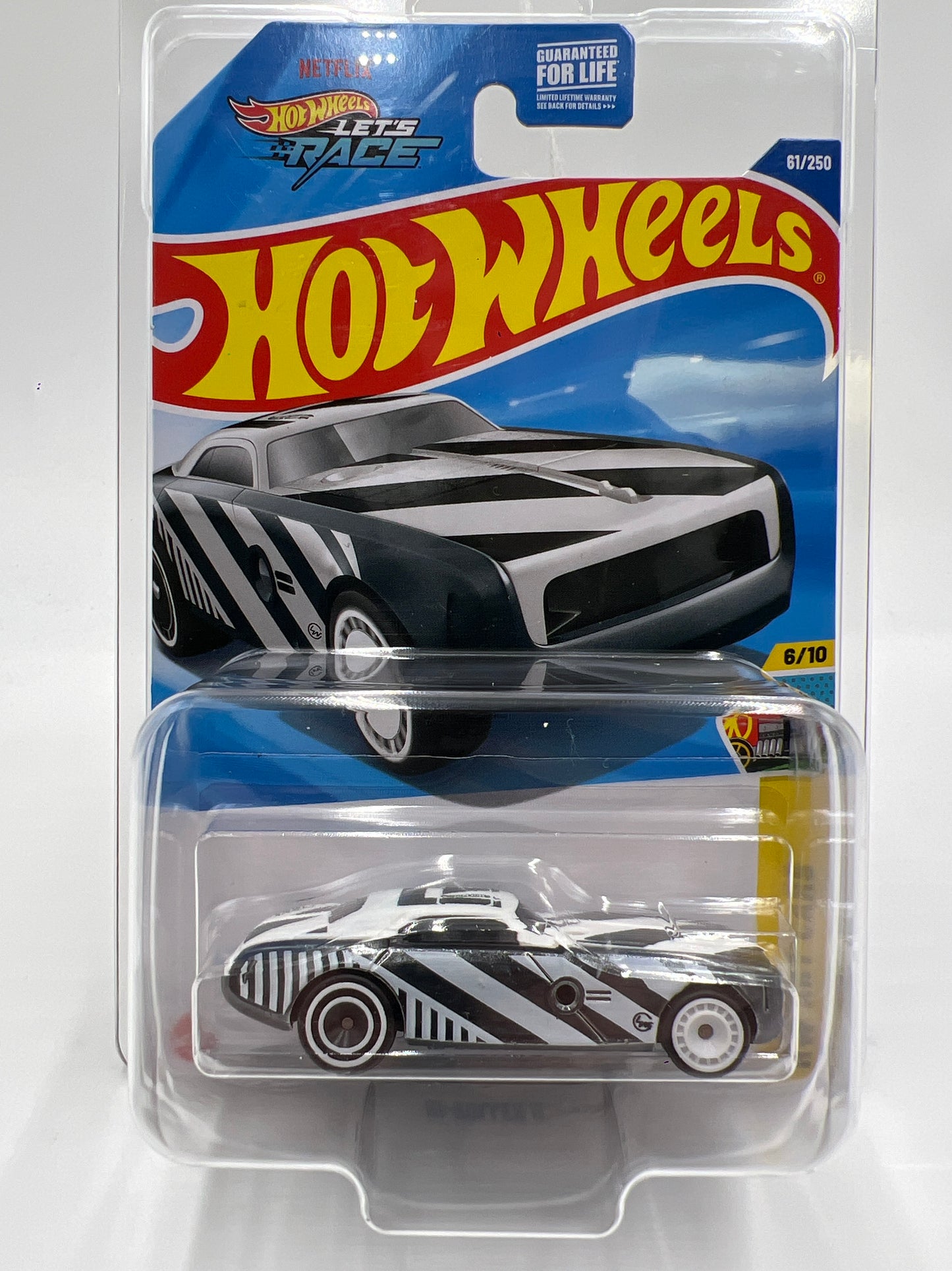 2025 Hot Wheels C Case Super Treasure Hunt #61 Hi-Roller II Black/White W/Protector #4