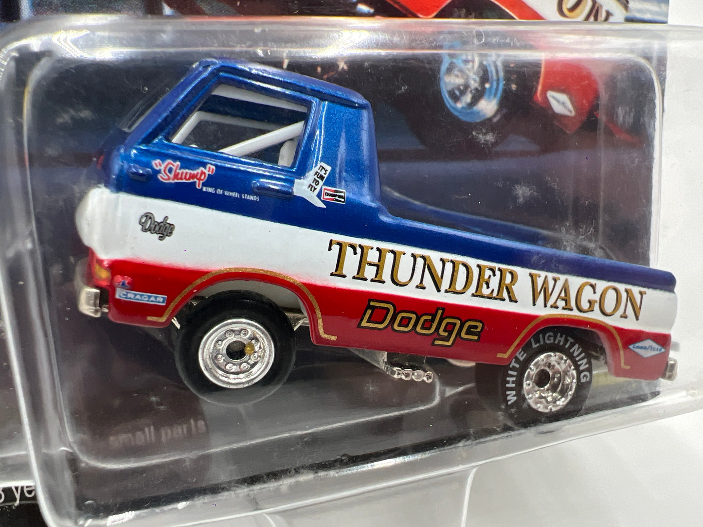 Johnny Lightning White Lightning Chase Show Stoppers G.E. Shumperts Dodge Thunder Wagon