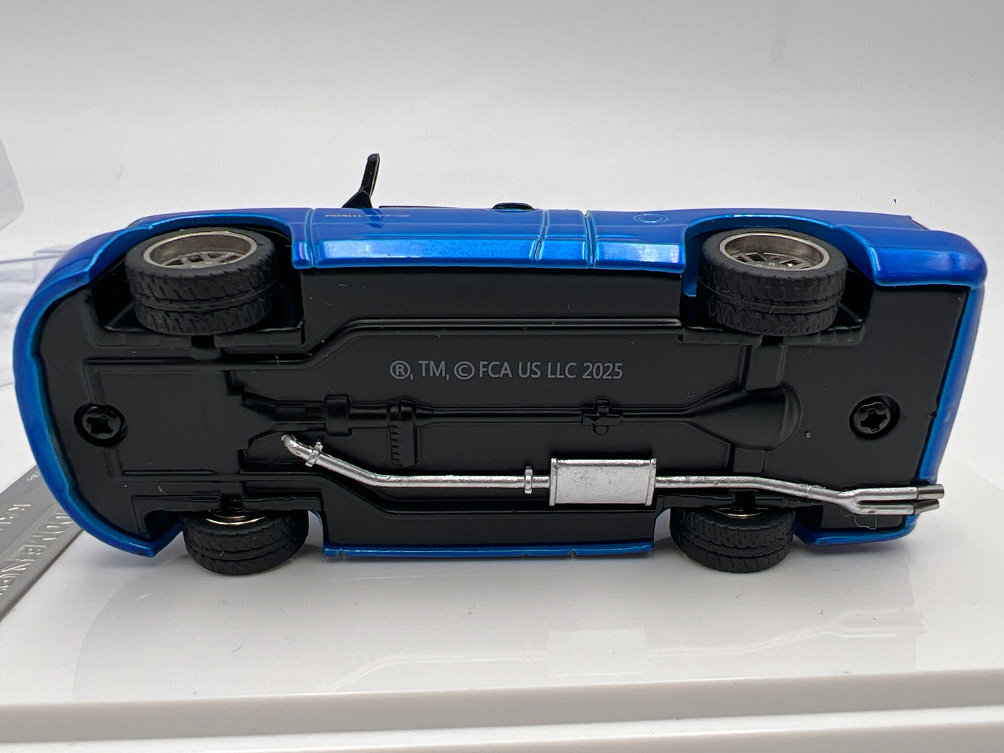 Shoom 64 Models 1:64 MiJo Exclusives x/3000 Dodge Ram SRT-10 Blue W/Accessories