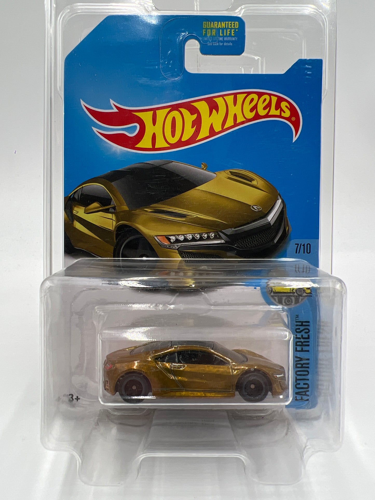 2017 Hot Wheels Super Treasure Hunt 17 Acura NSX Gold W/Protector