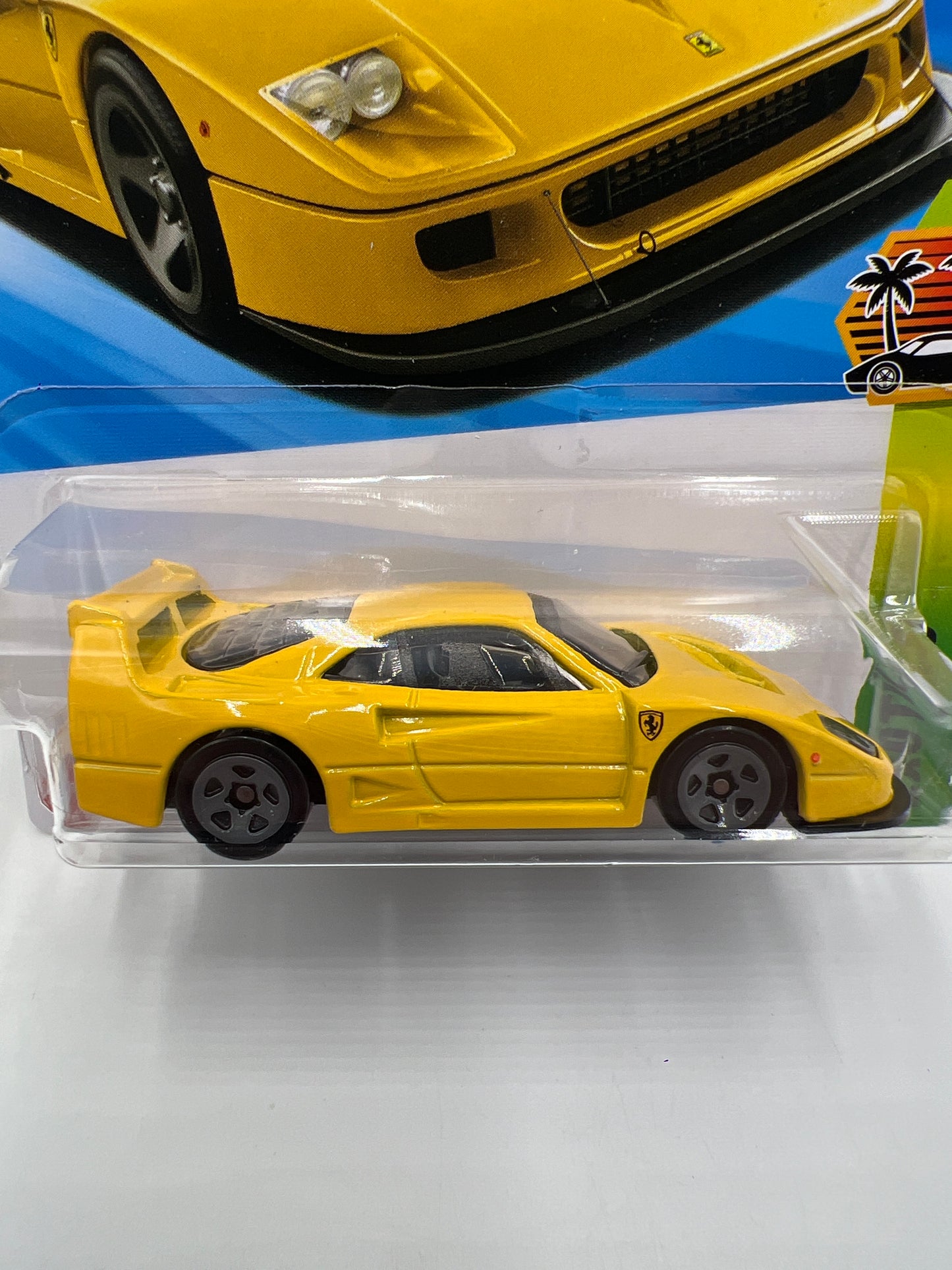 2025 Hot Wheels Q Case Exotics #198 Ferrari F40 Competizione Yellow SR