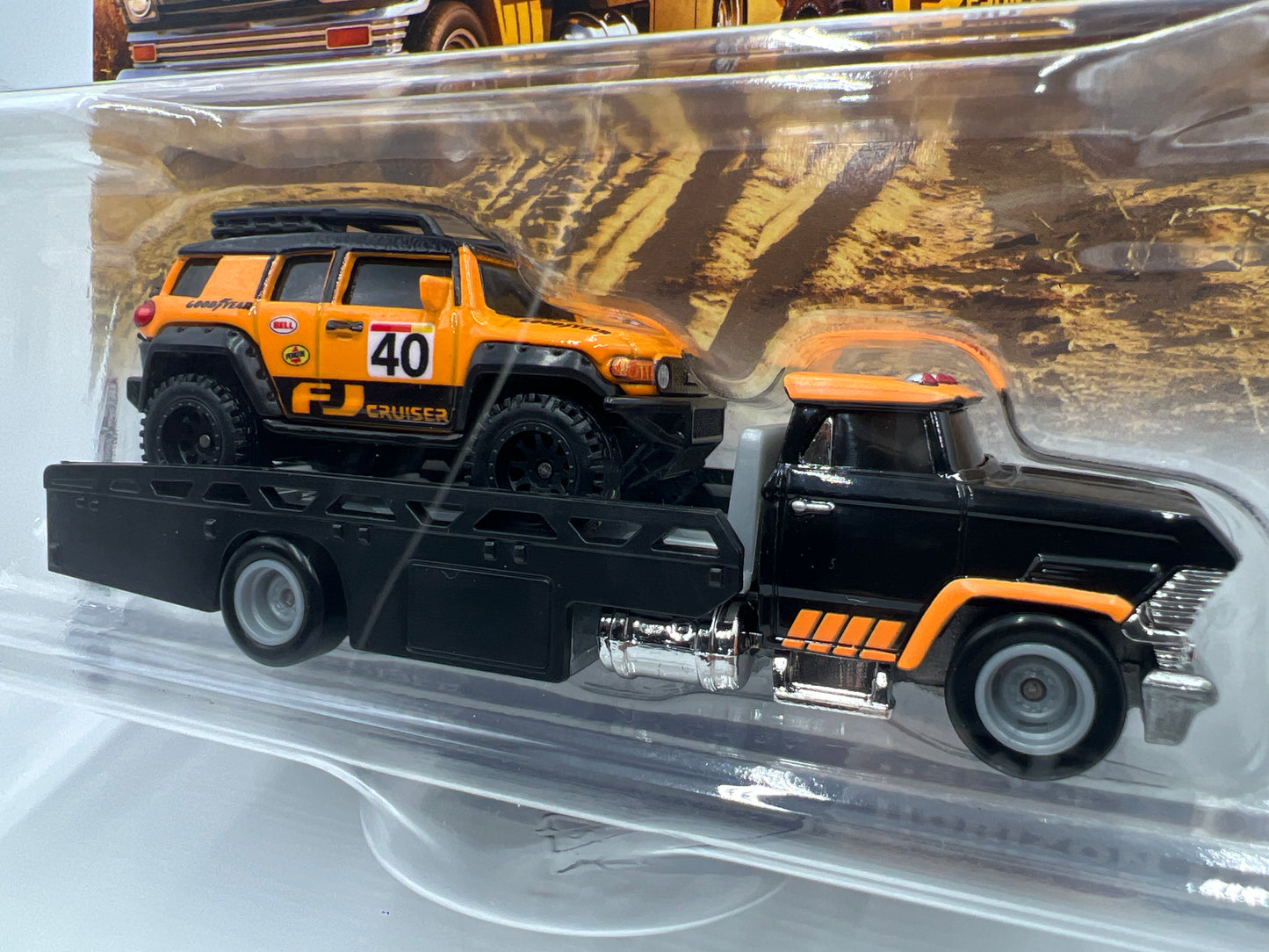 2025 Hot Wheels Car Culture Team Transport #81 Toyota FJ Cruiser & Horizon Hauler 283F