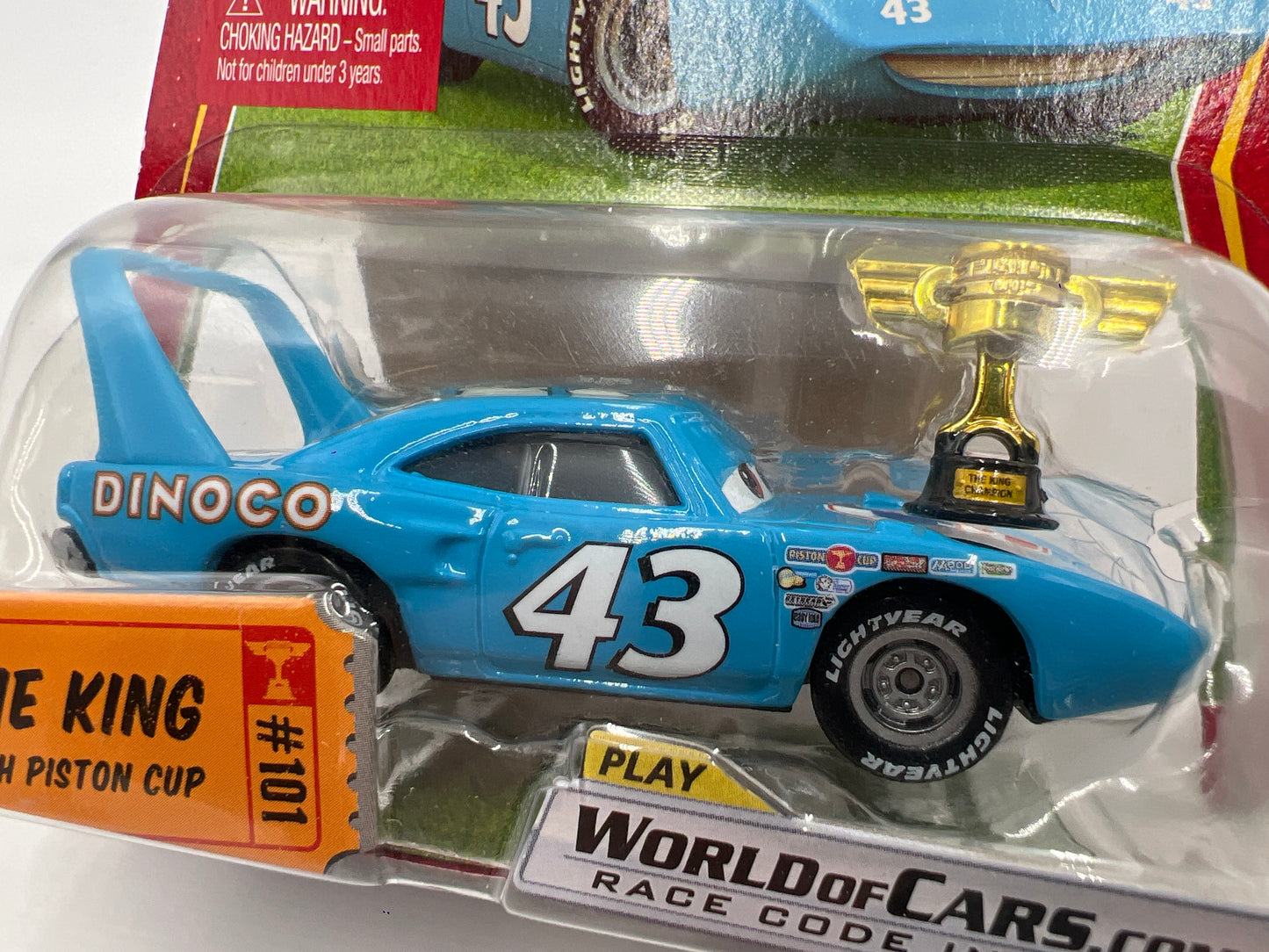 Disney Pixar The World of Cars Chase #101 The King With Piston Cup 139A