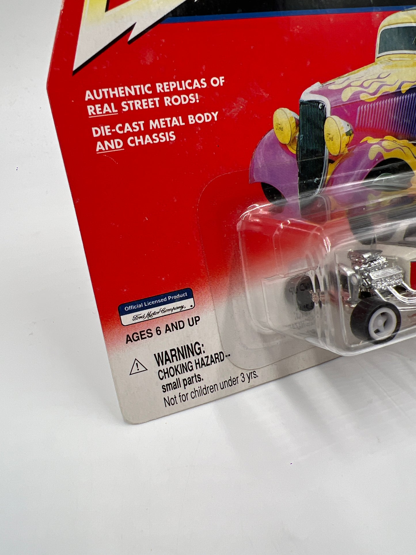 Johnny Lightning White Lightning Chase Hot Rods 1923 T-Bucket White