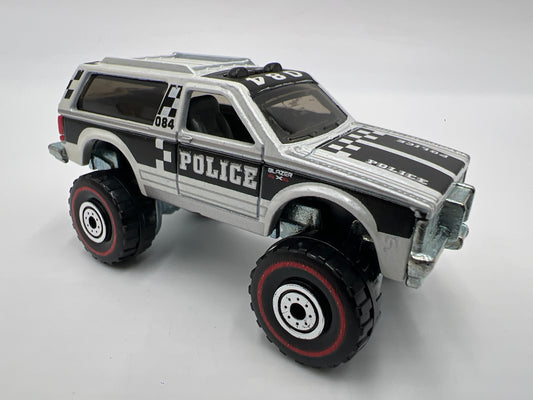 Hot Wheels 1/64 Heritage Redline Chevy Blazer 4x4 Police White Loose
