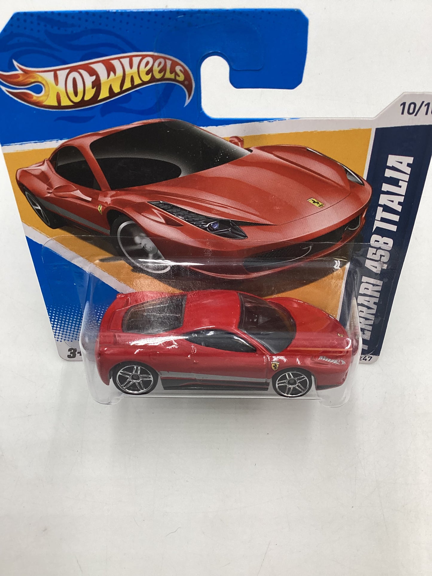 2012 Hot wheels #130 Ferrari 458 Italia Red Short Card with protector