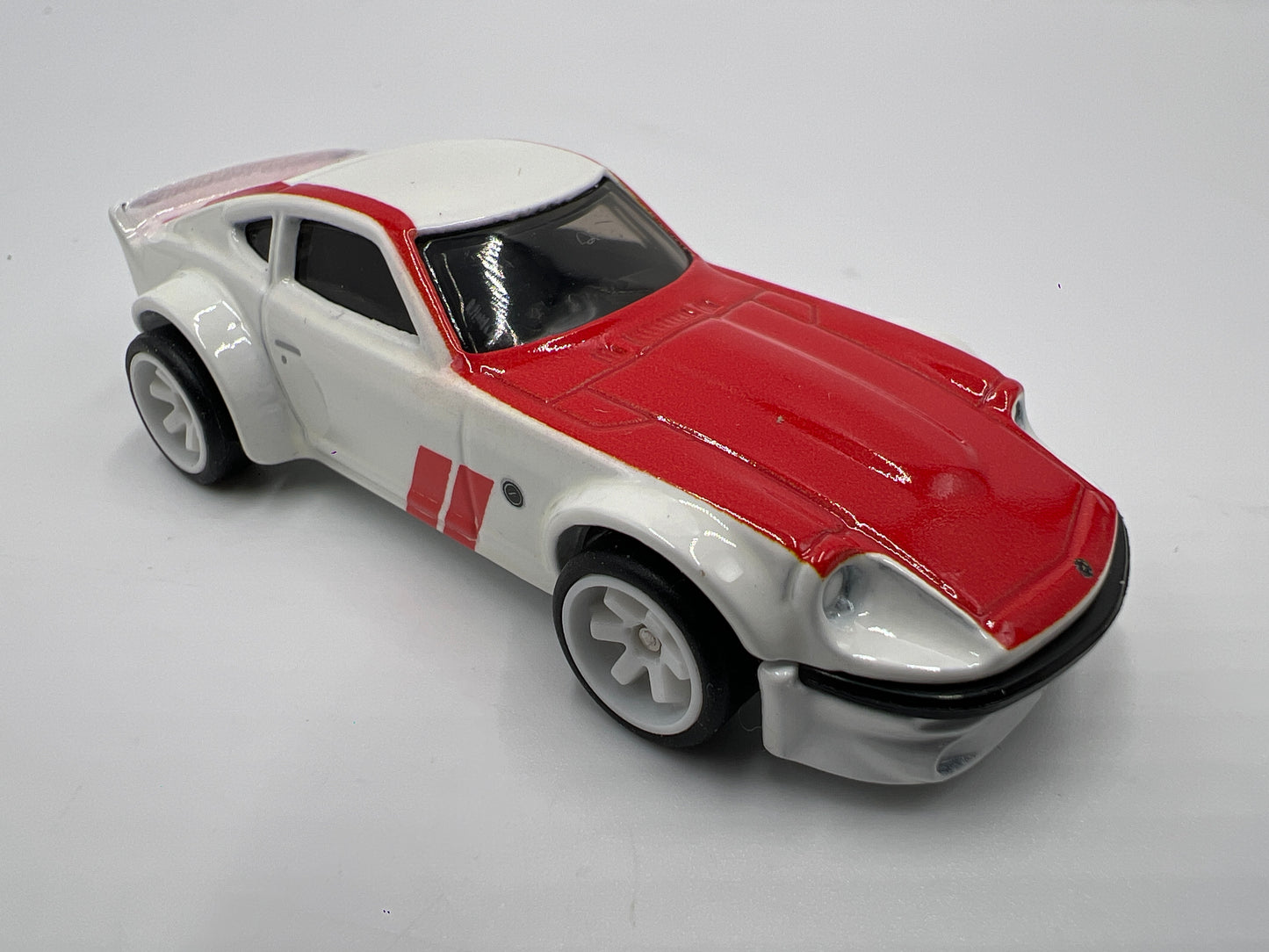 Hot Wheels 1/64 Premium Diorama Set Nissan Fairlady Z Red/White Loose