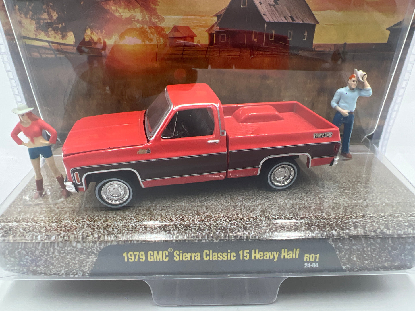 2024 M2 Machines Diorama 1979 GMC Sierra Classic 15 Heavy Half R01 198E