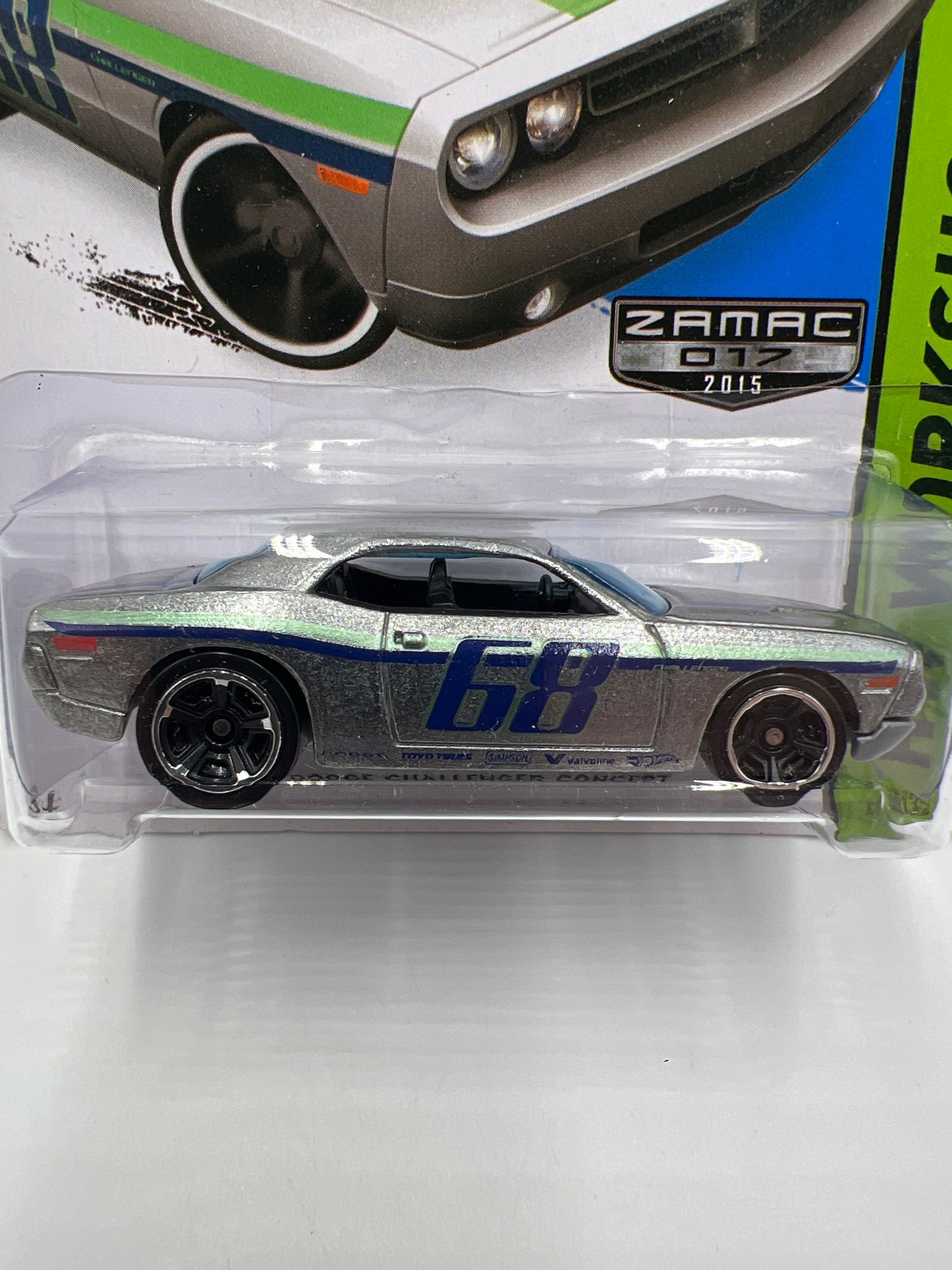 2015 Hot Wheels Walmart Exclusive Zamac 17 #234 Dodge Challenger Concept 147E