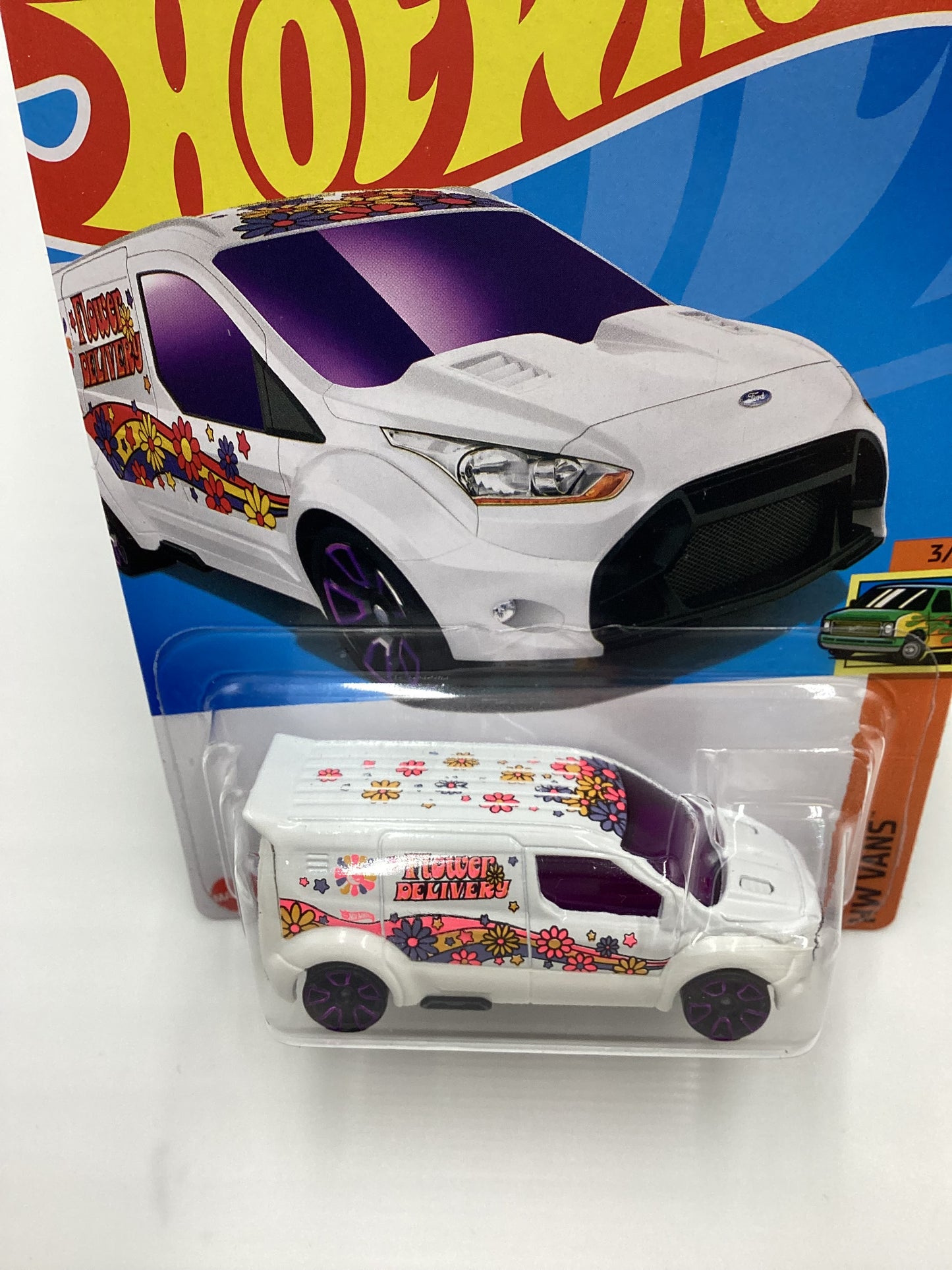 2024 Hot Wheels #216 Treasure Hunt Hot Wheels Ford Transit Connect White 276A