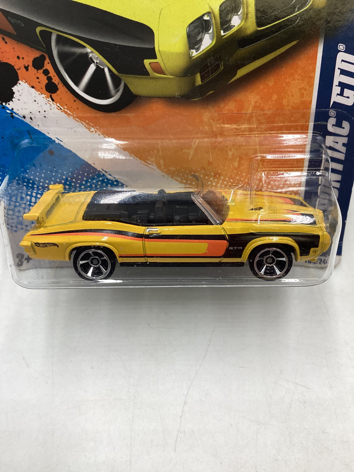 2011 Hot Wheels #105 70 Pontiac GTO Yellow 47i