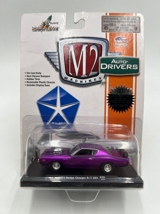 M2 Machine Auto-Drivers 1971 Dodge Charger R/T 383 Purple R30 Card Not Perfect 191B