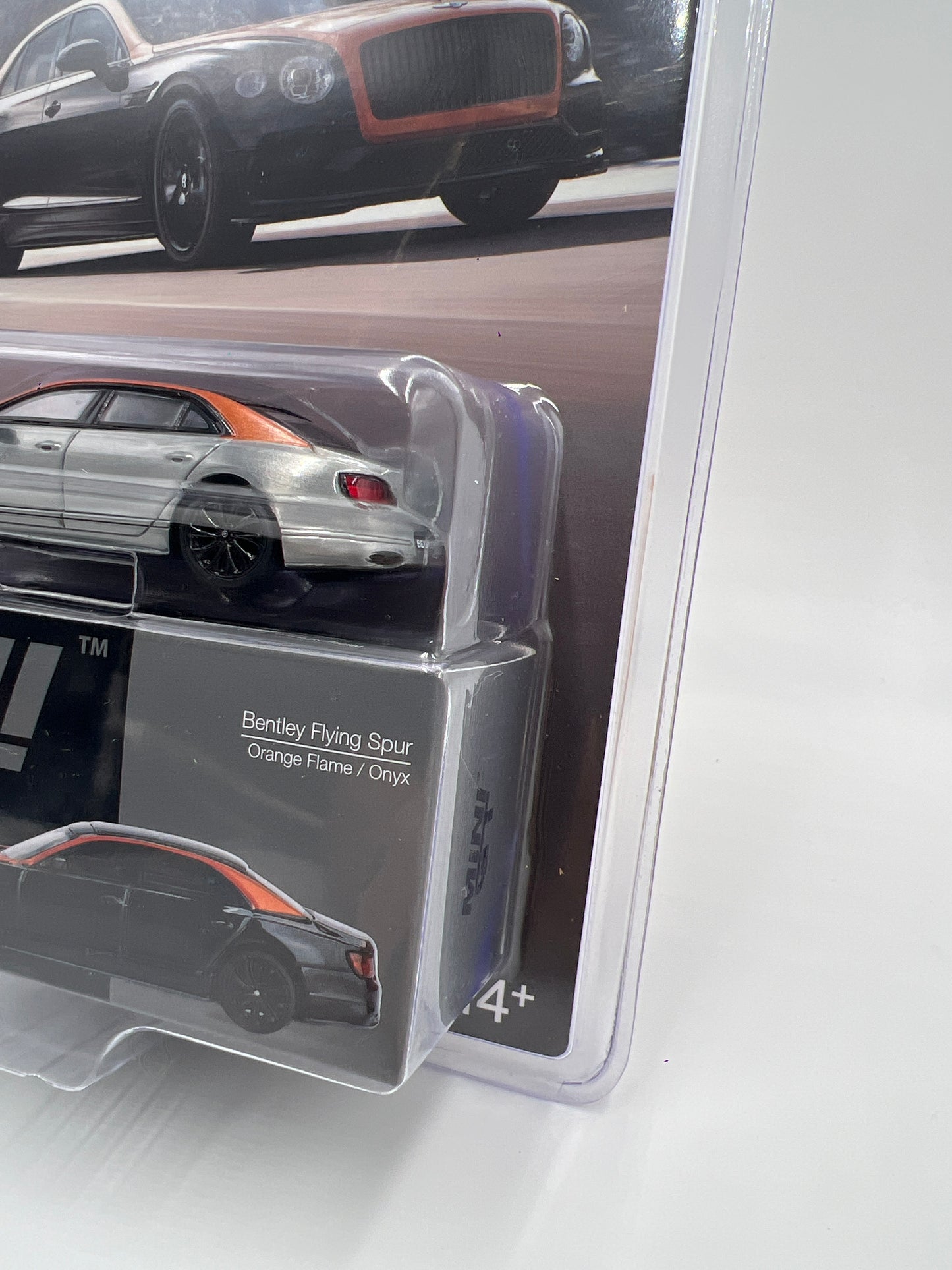 Mini GT #991 CHASE Bentley Flying Spur Orange Flame/Onyx