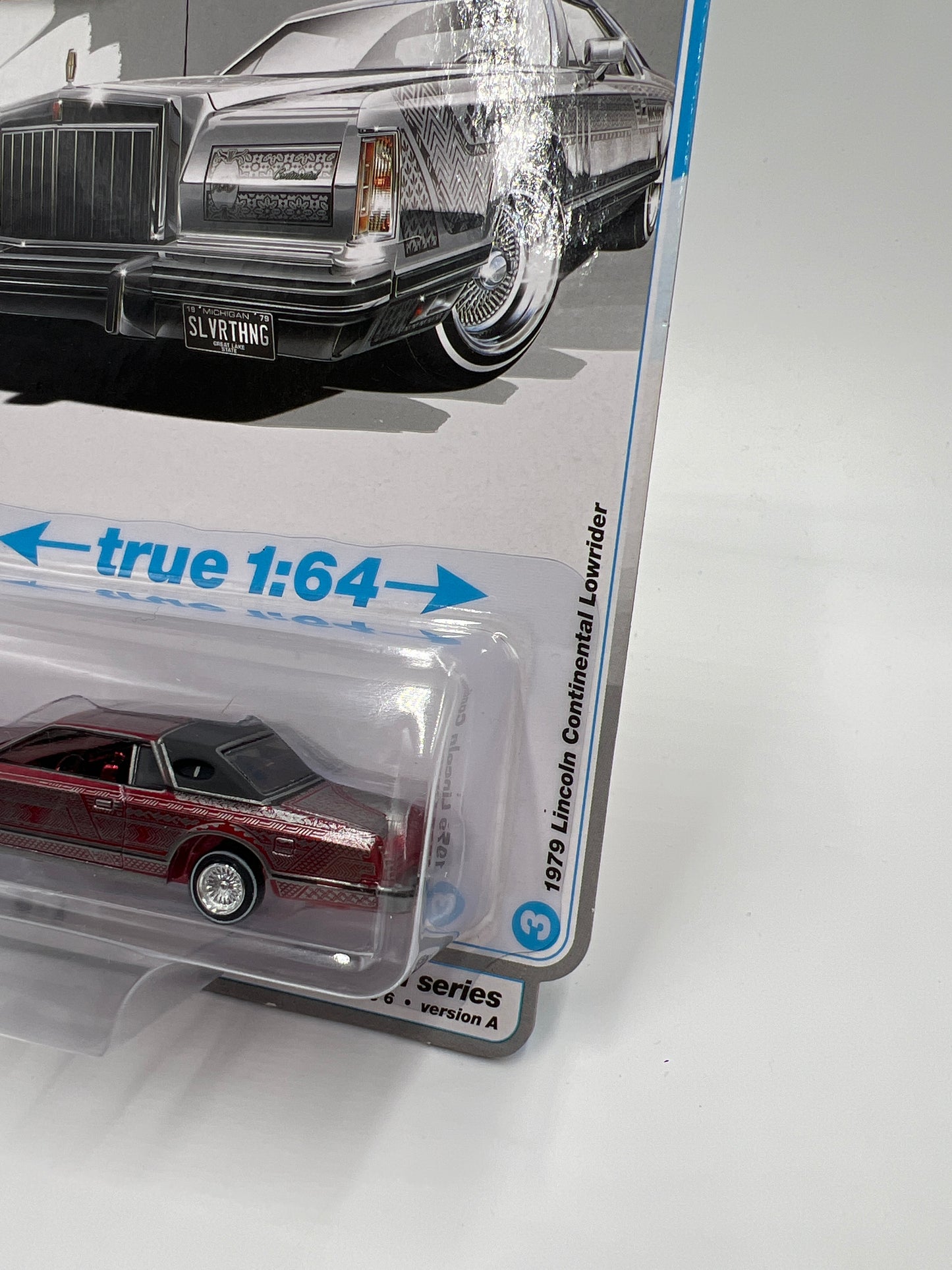 Auto World Ultra Red Chase Luxury Cruisers Release 6 Version A 1979 Lincoln Continental Lowrider