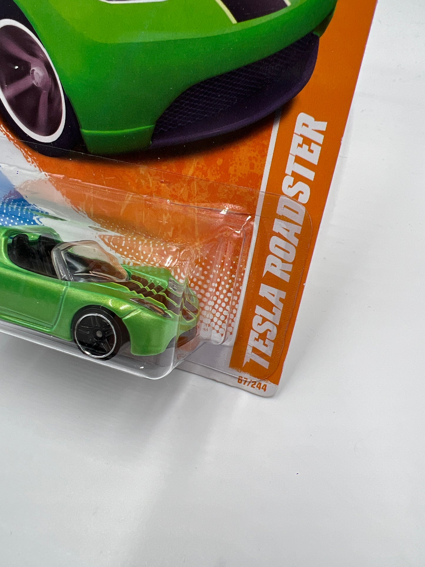 2011 Hot Wheels Track Stars #67 Tesla Roadster Green 50D