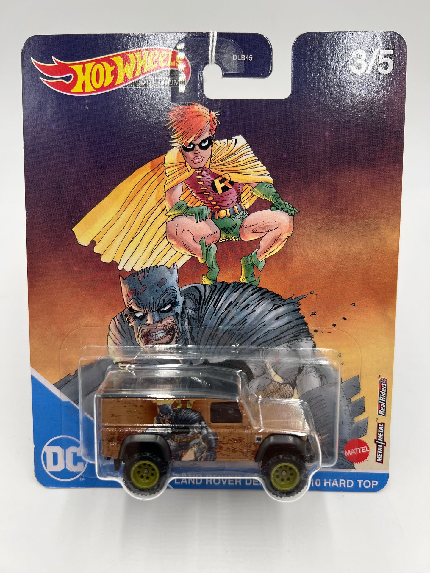 2022 Hot Wheels DC #3 Land Rover Defender 100 Hard Top Batman Brown 252i