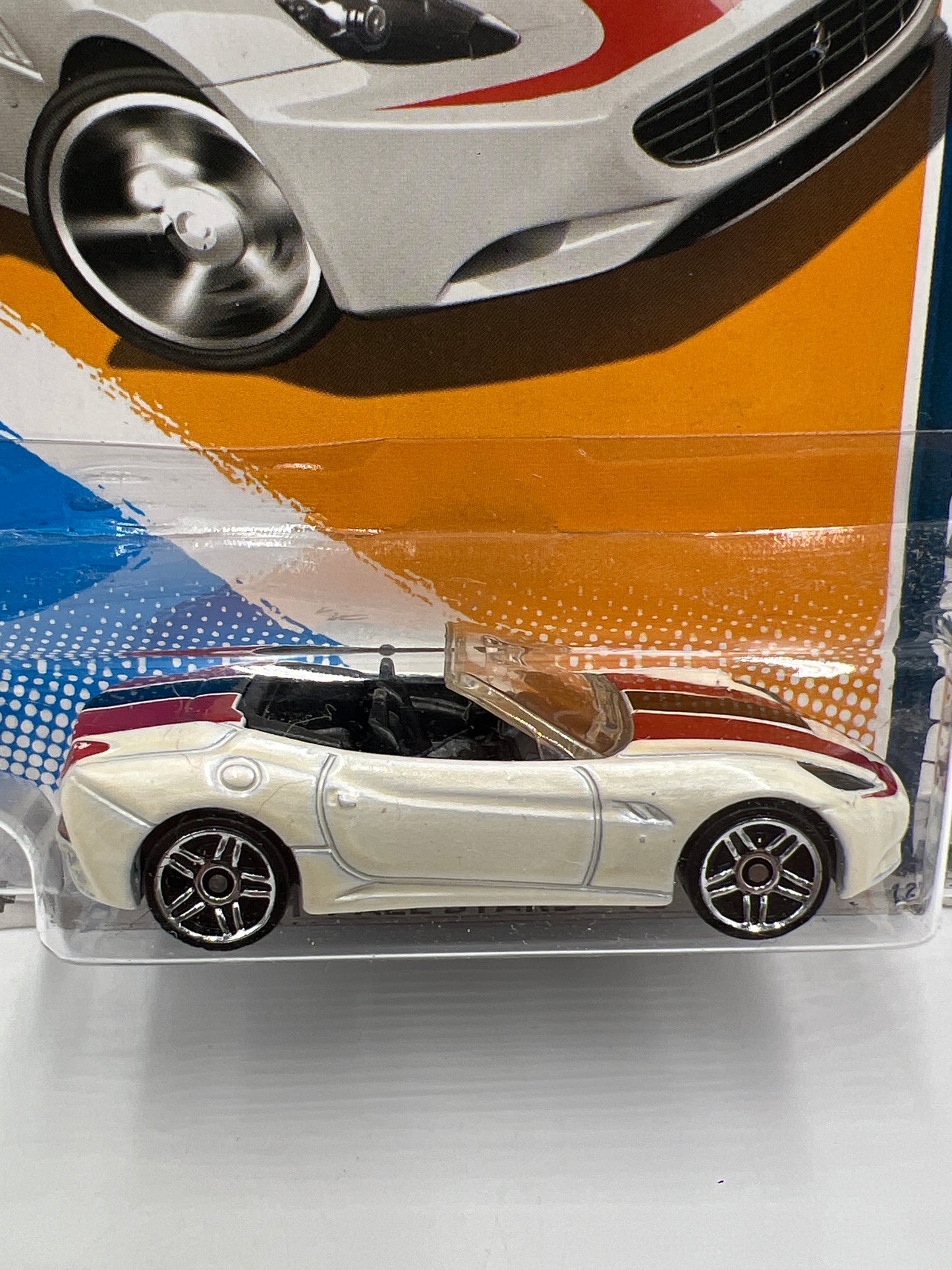 2012 Hot Wheels All Stars #127 Ferrari California White